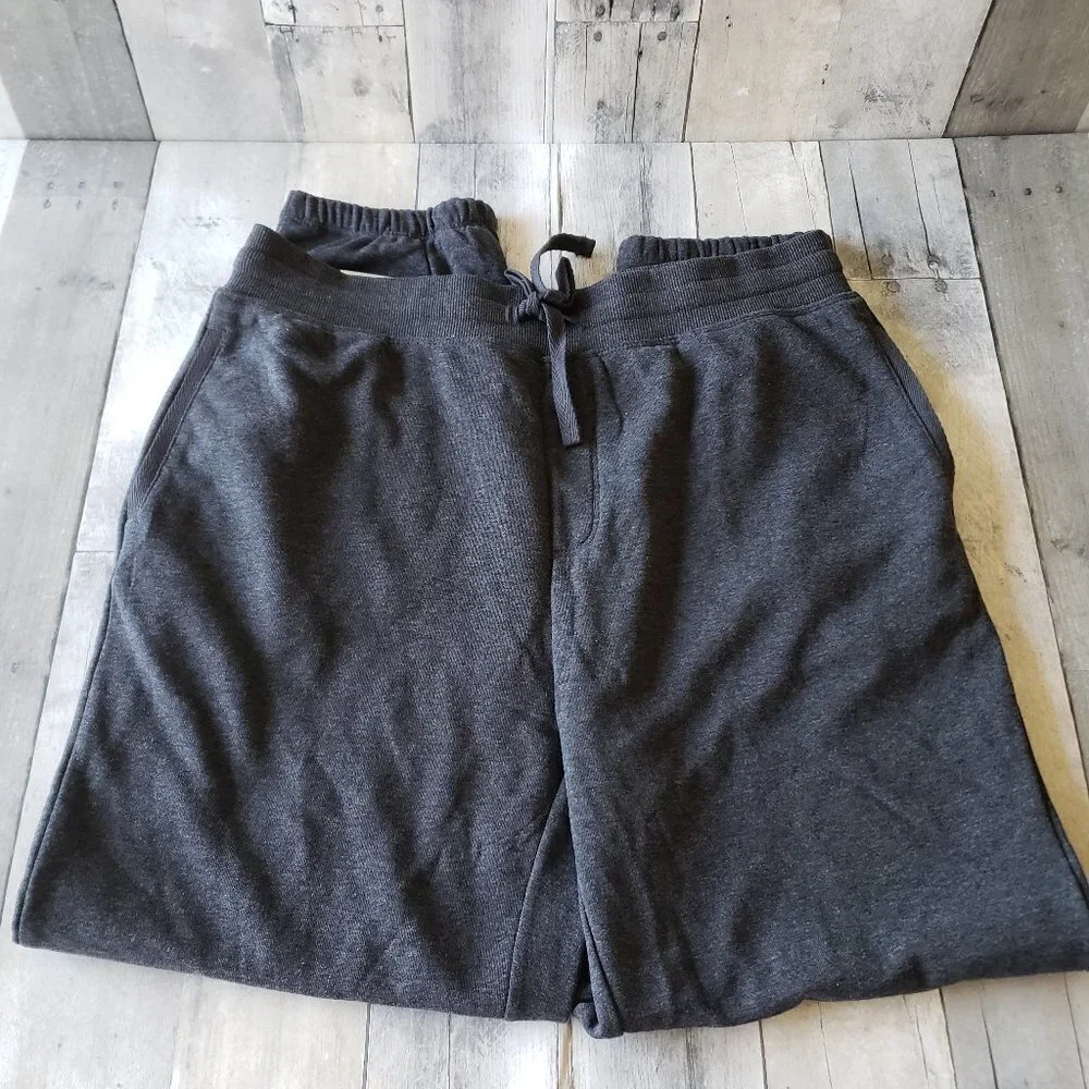NWT - 32 Degrees Men’s Black French Terry Jogger - Size XL